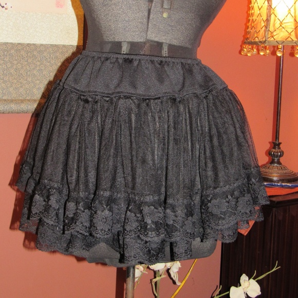 Vintage - Cinema Secrets Dresses & Skirts - 🕷️ Vintage Y2K Gothic Petite Short Black Lace Petticoat/Tutu - SJ